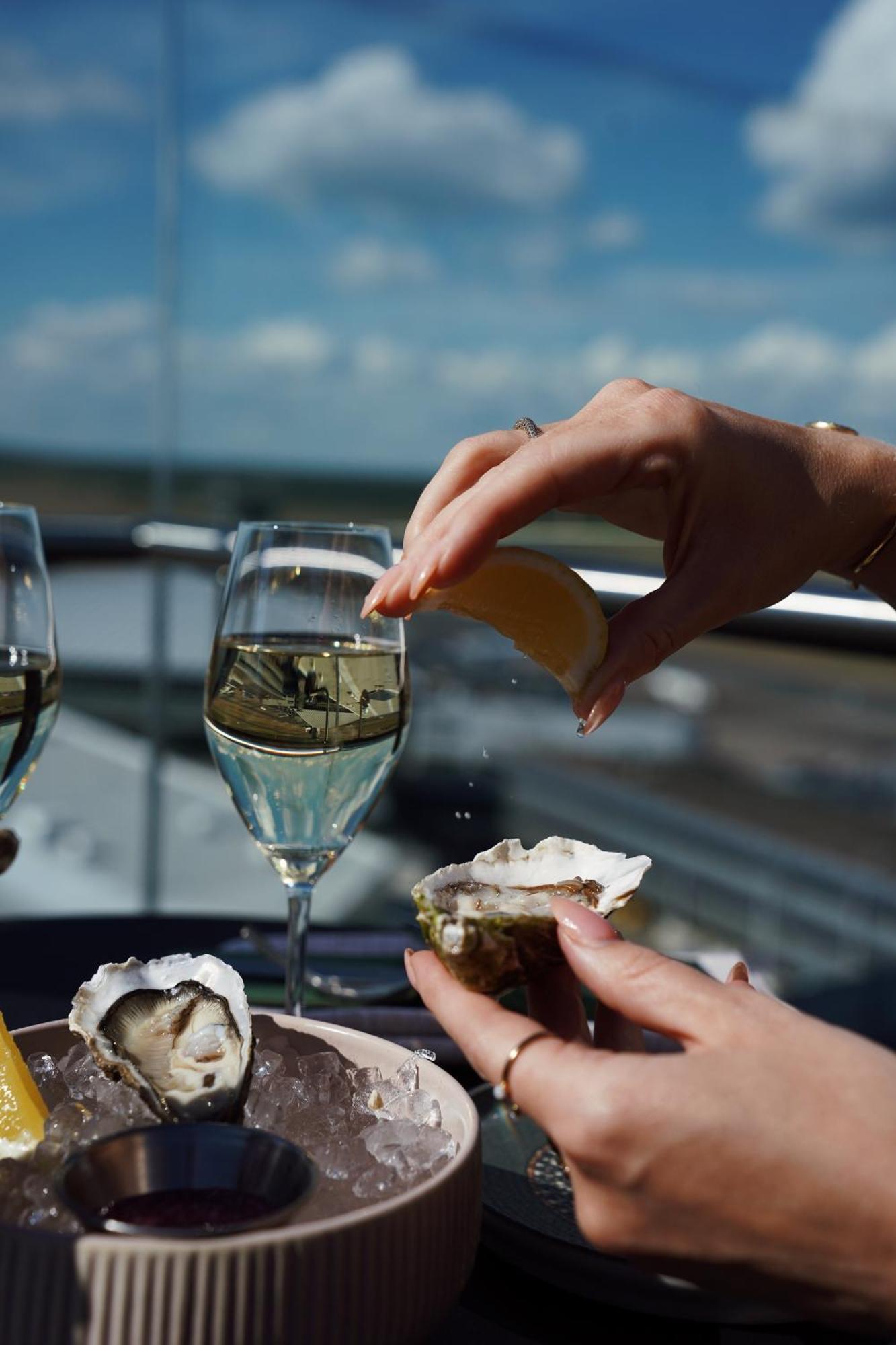 Clarion Hotel Helsinki Airport Vanda Eksteriør bilde